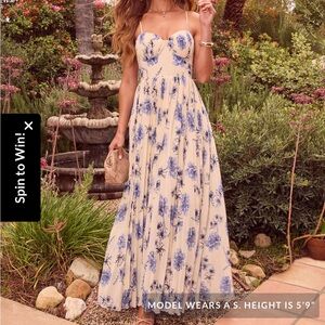 Lily pleated floral Maxi dress